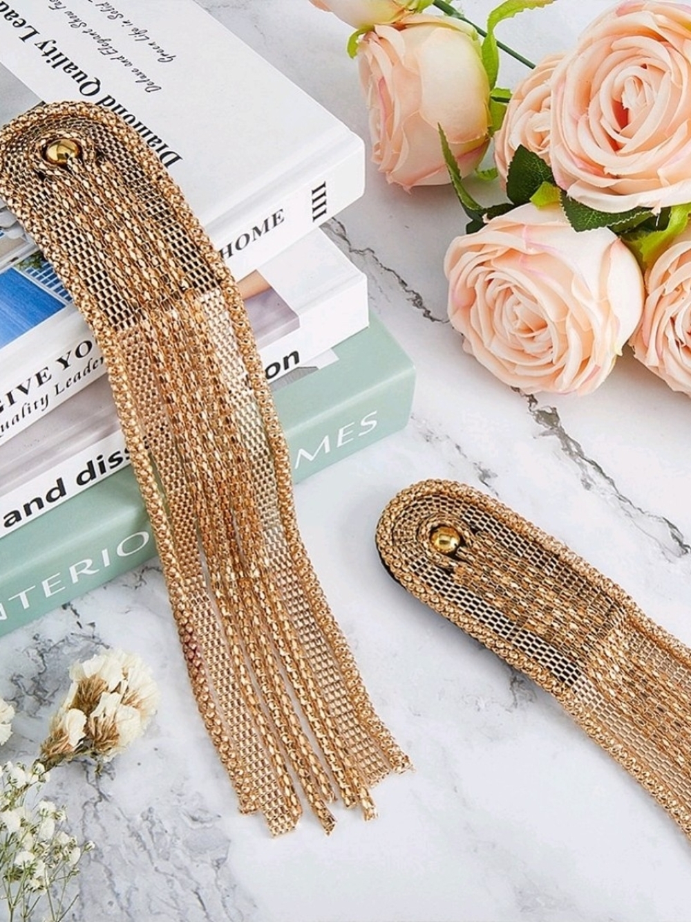 2Pcs Fashion Tassel Epaulettes Alloy Shoulder Badge Detachable Light Gold Tassel
